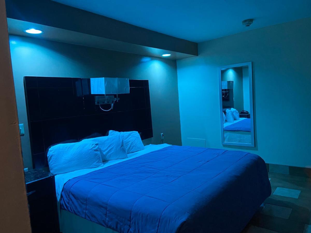 Circle Motor Lodge South Amboy Bagian luar foto