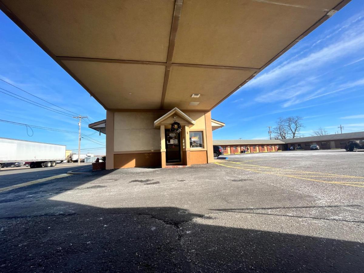 Circle Motor Lodge South Amboy Bagian luar foto