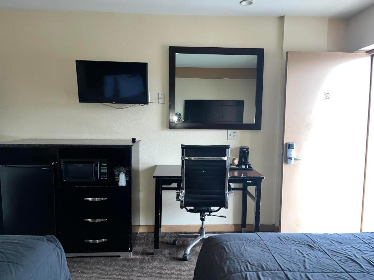 Circle Motor Lodge South Amboy Bagian luar foto