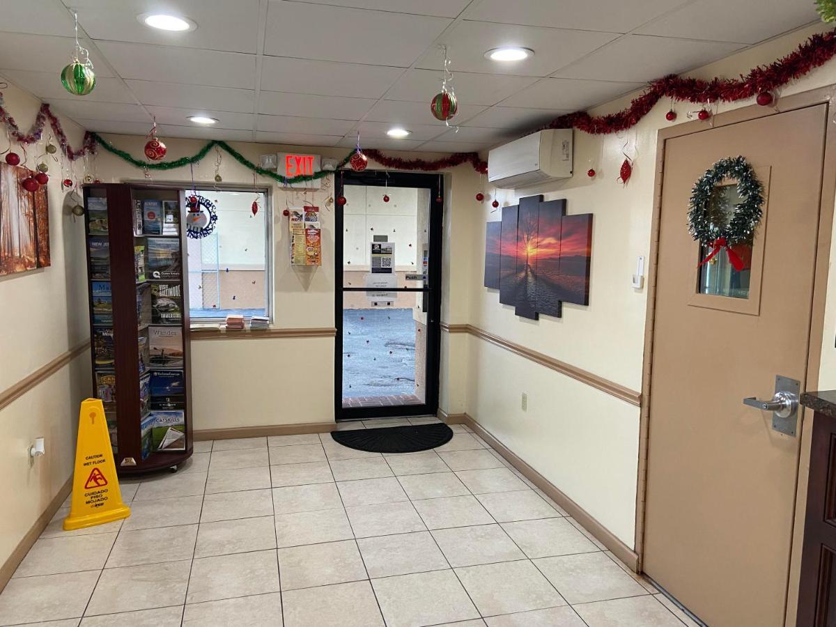 Circle Motor Lodge South Amboy Bagian luar foto