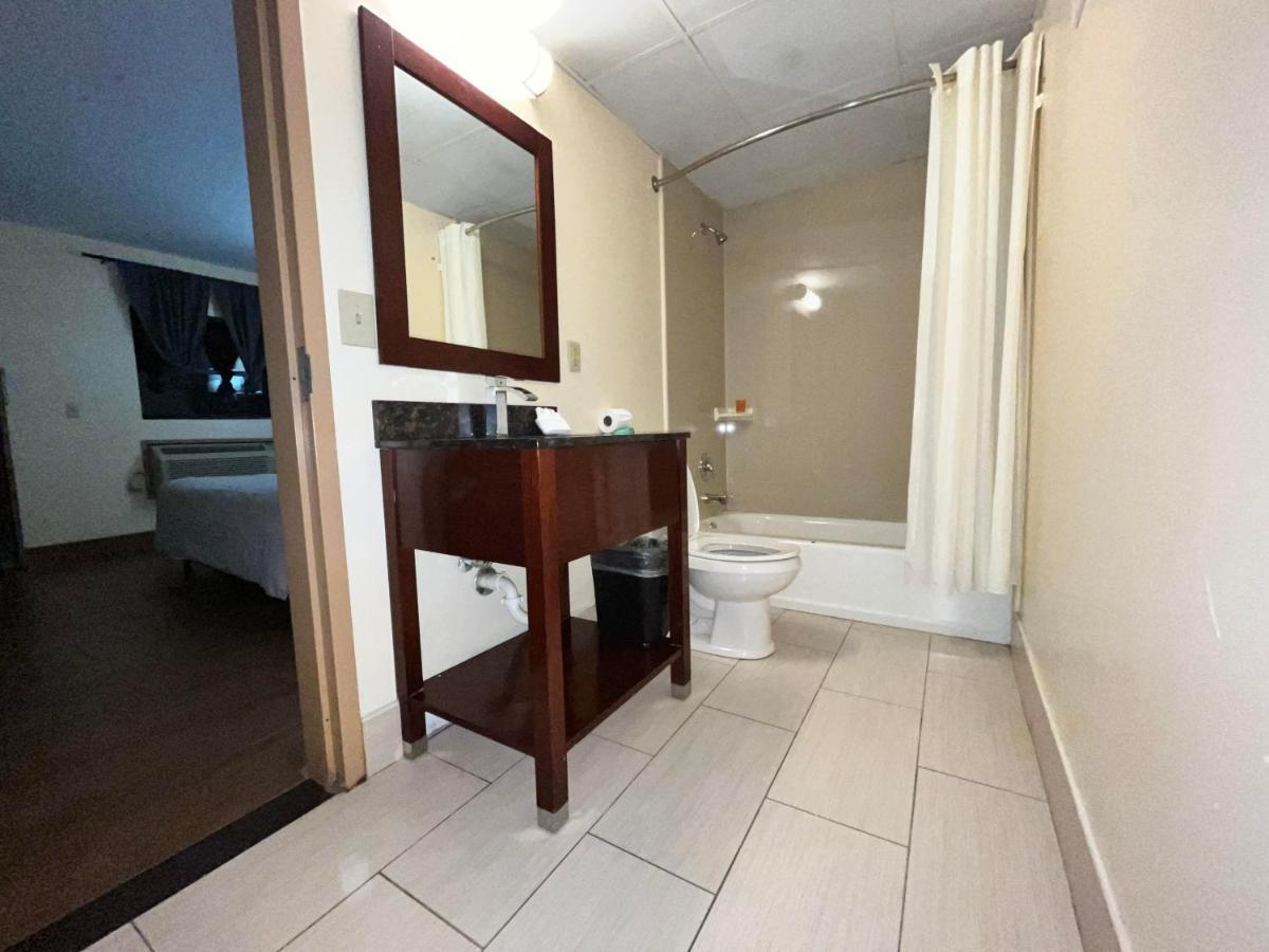 Circle Motor Lodge South Amboy Bagian luar foto