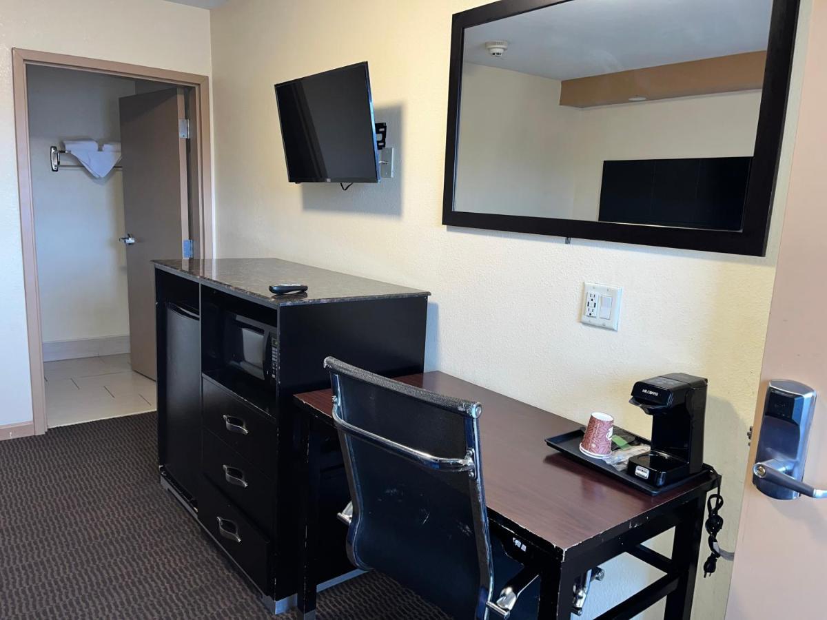 Circle Motor Lodge South Amboy Bagian luar foto