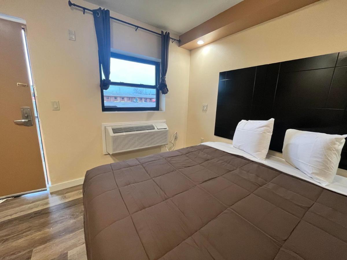 Circle Motor Lodge South Amboy Bagian luar foto