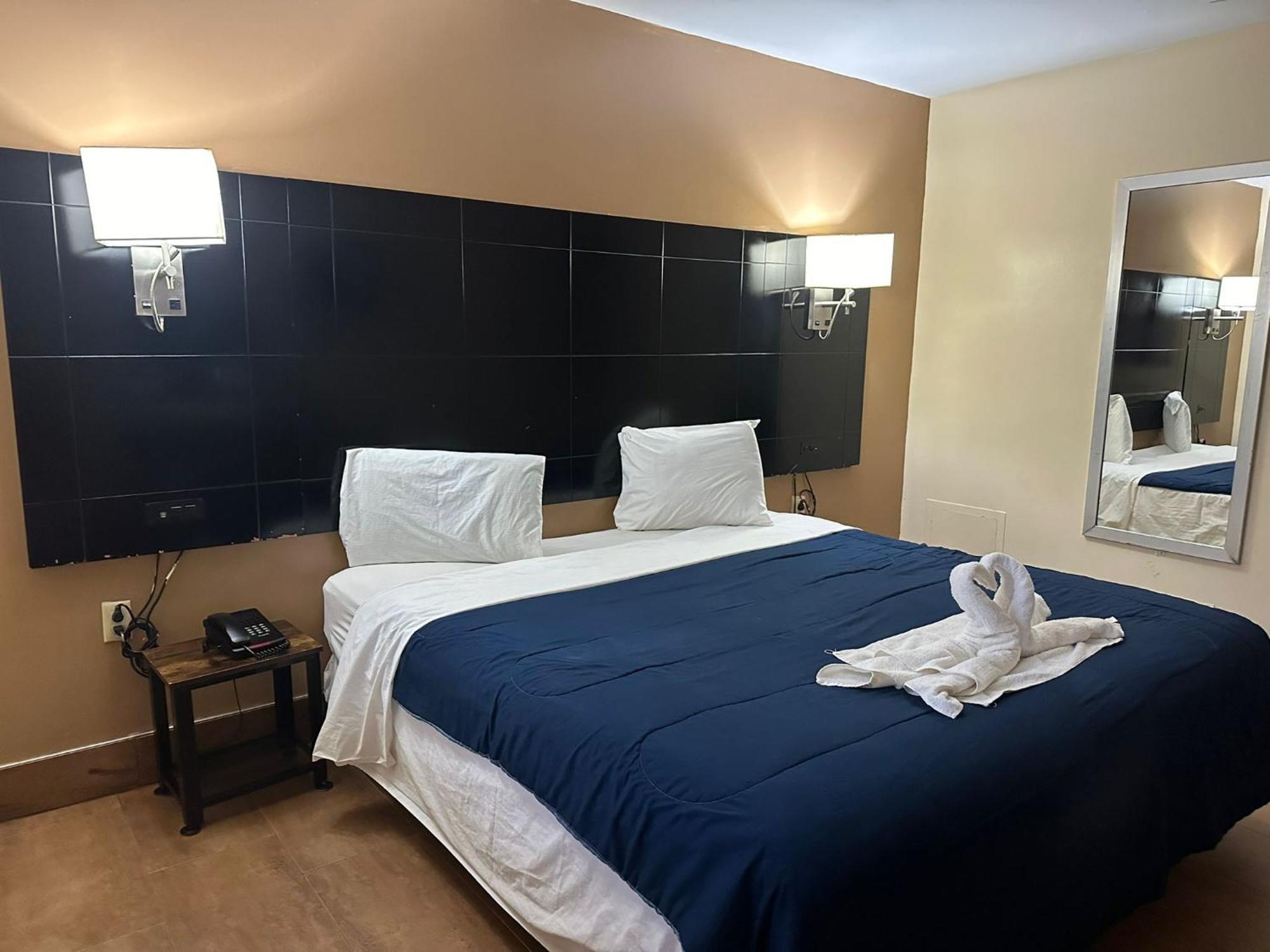 Circle Motor Lodge South Amboy Bagian luar foto