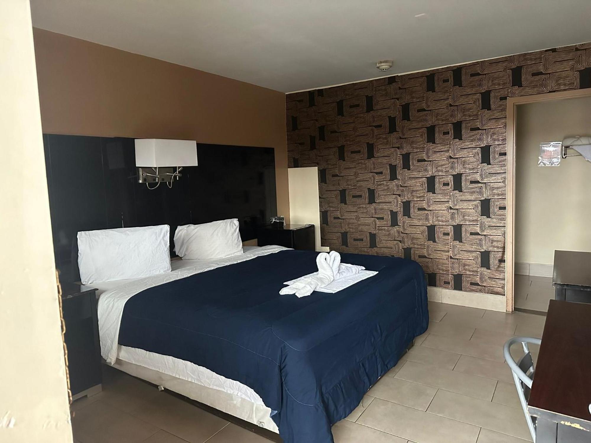 Circle Motor Lodge South Amboy Bagian luar foto