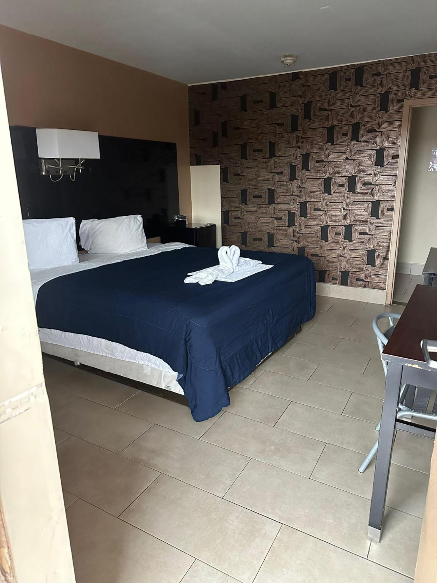Circle Motor Lodge South Amboy Bagian luar foto